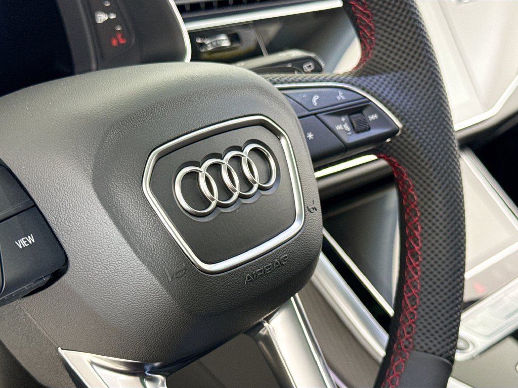 New 2026 Audi Q7 3.0T Prestige AWD/4WD image 18