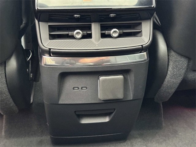 New 2026 Cadillac Vistiq Luxury w/ LPO, Floor Liner Package image 15