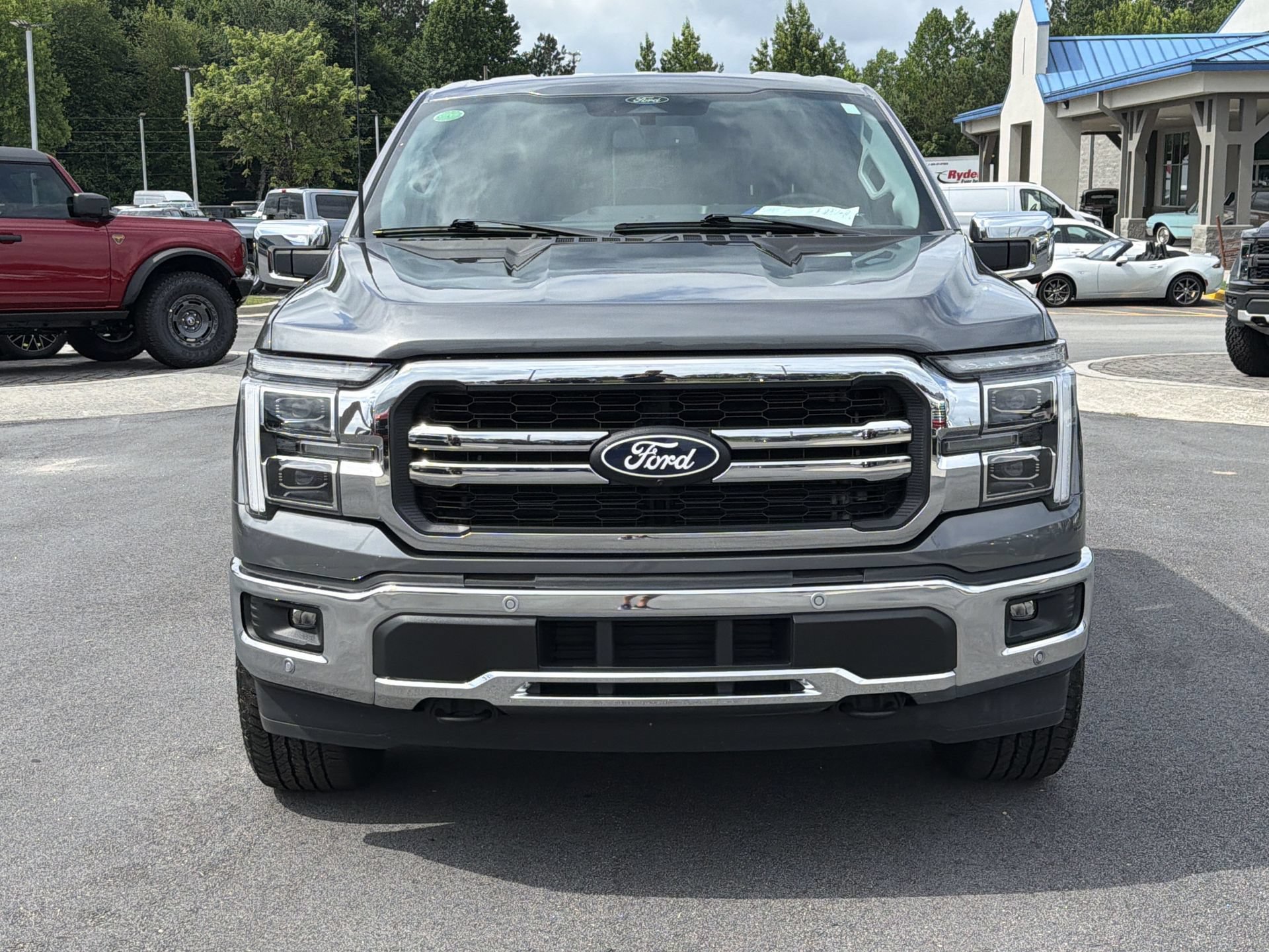 Certified 2025 Ford F150 Lariat w/ Equipment Group 502A High AWD/4WD image 35