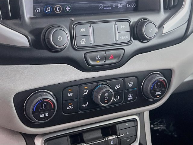 Used 2024 GMC Terrain SLT FWD image 15