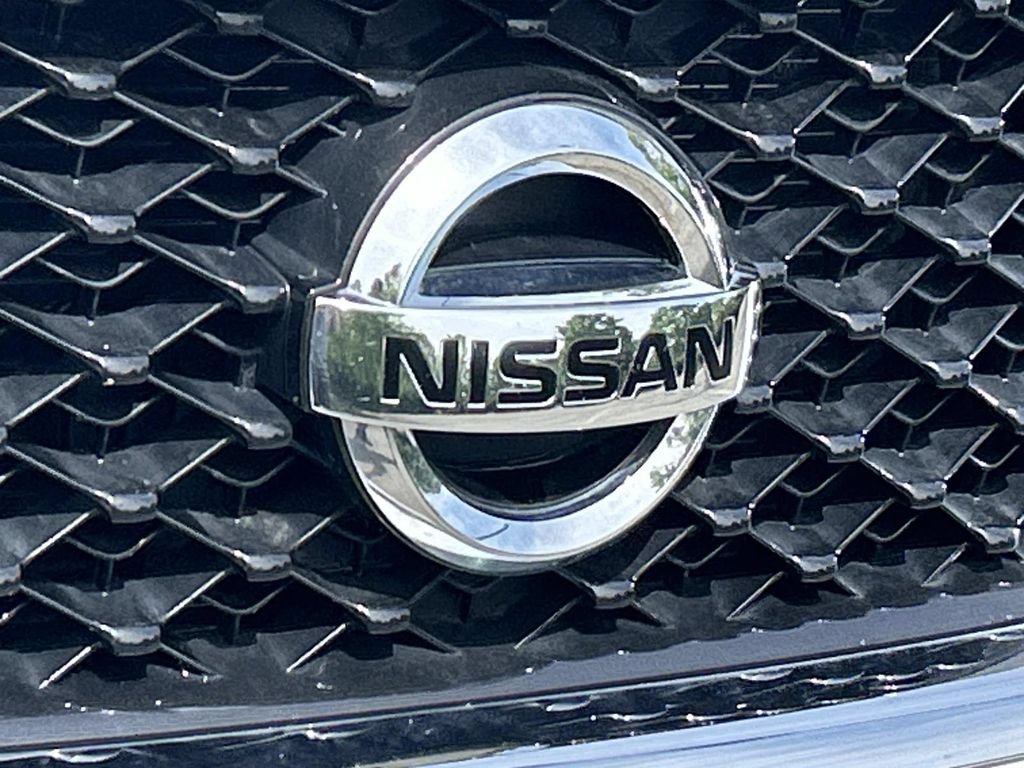 Used 2014 Nissan Pathfinder SV AWD/4WD image 11