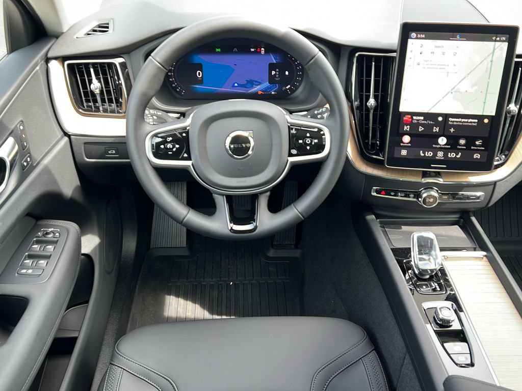 New 2026 Volvo XC60 B5 Plus AWD/4WD image 11