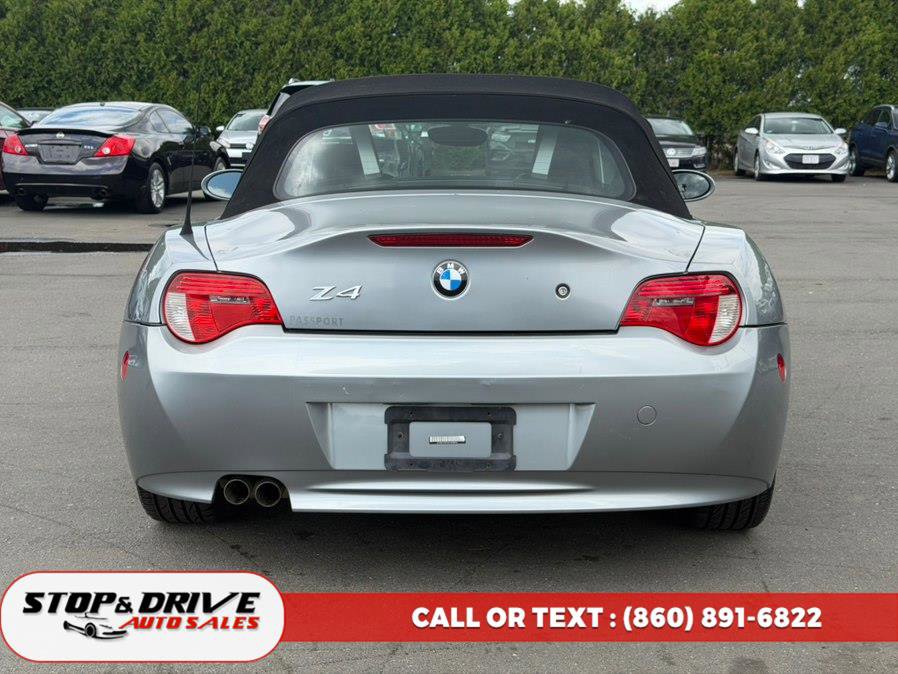 Used 2006 BMW Z4 3.0i RWD image 4