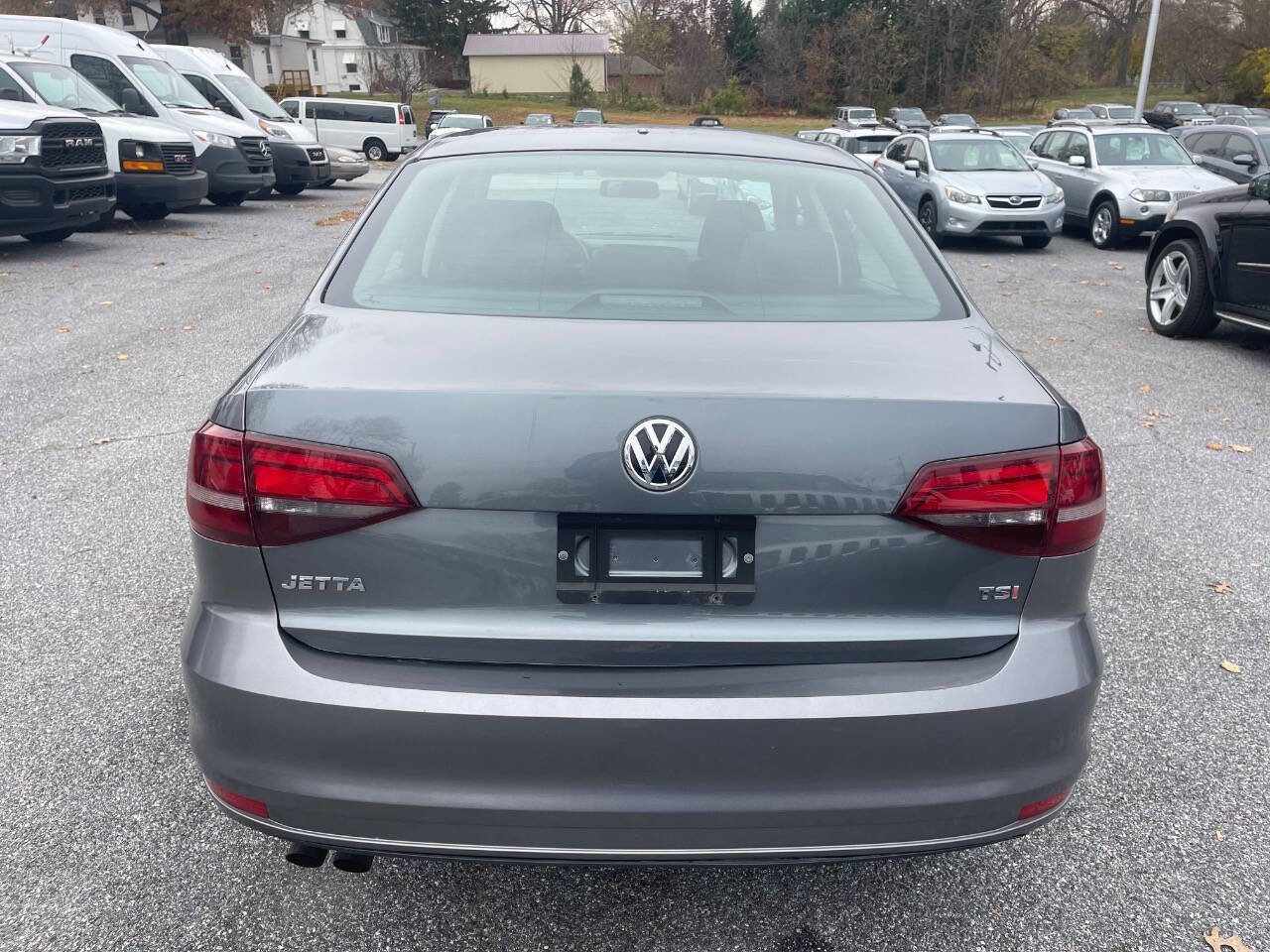 Used 2016 Volkswagen Jetta S image 5