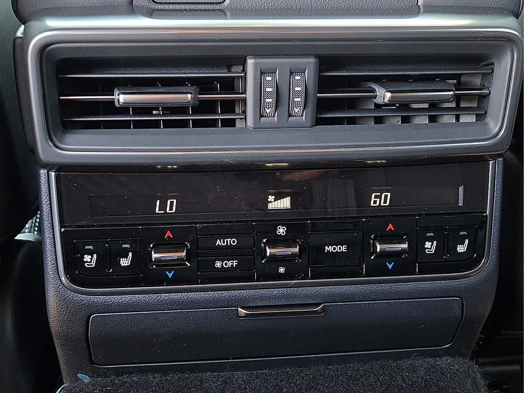 New 2026 Lexus LX 700h Luxury AWD/4WD image 15