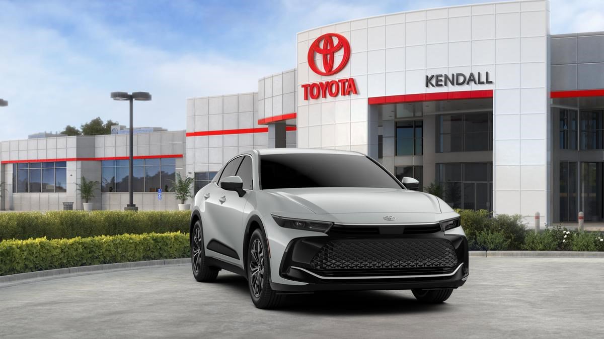 New 2026 Toyota Crown XLE AWD/4WD image 38