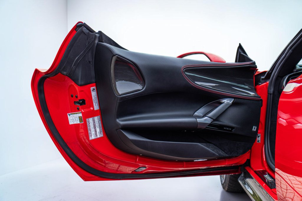 Certified 2022 Ferrari SF90 Spider AWD/4WD image 35