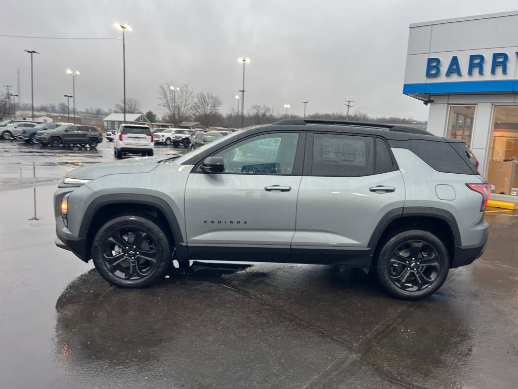 New 2026 Chevrolet Equinox LT image 2