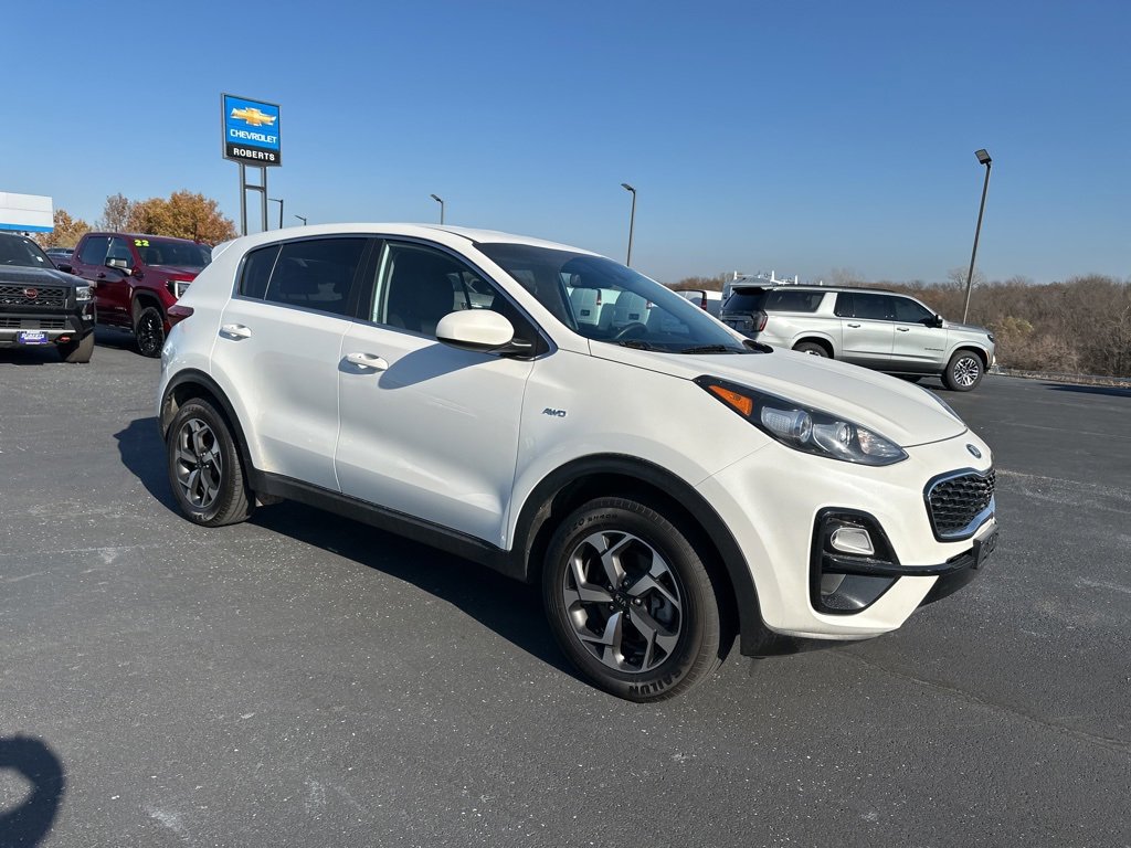 Used 2022 Kia Sportage LX image 10