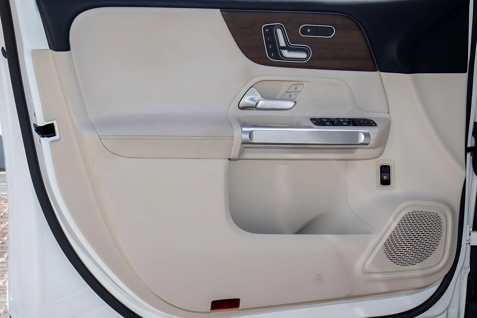 Used 2020 Mercedes-Benz GLB 250 image 15