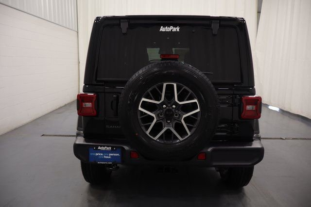 New 2026 Jeep Wrangler Sahara image 7