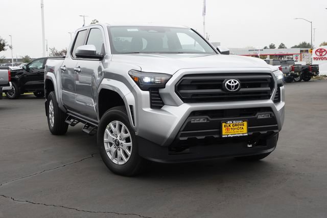 New 2025 Toyota Tacoma SR5 image 2