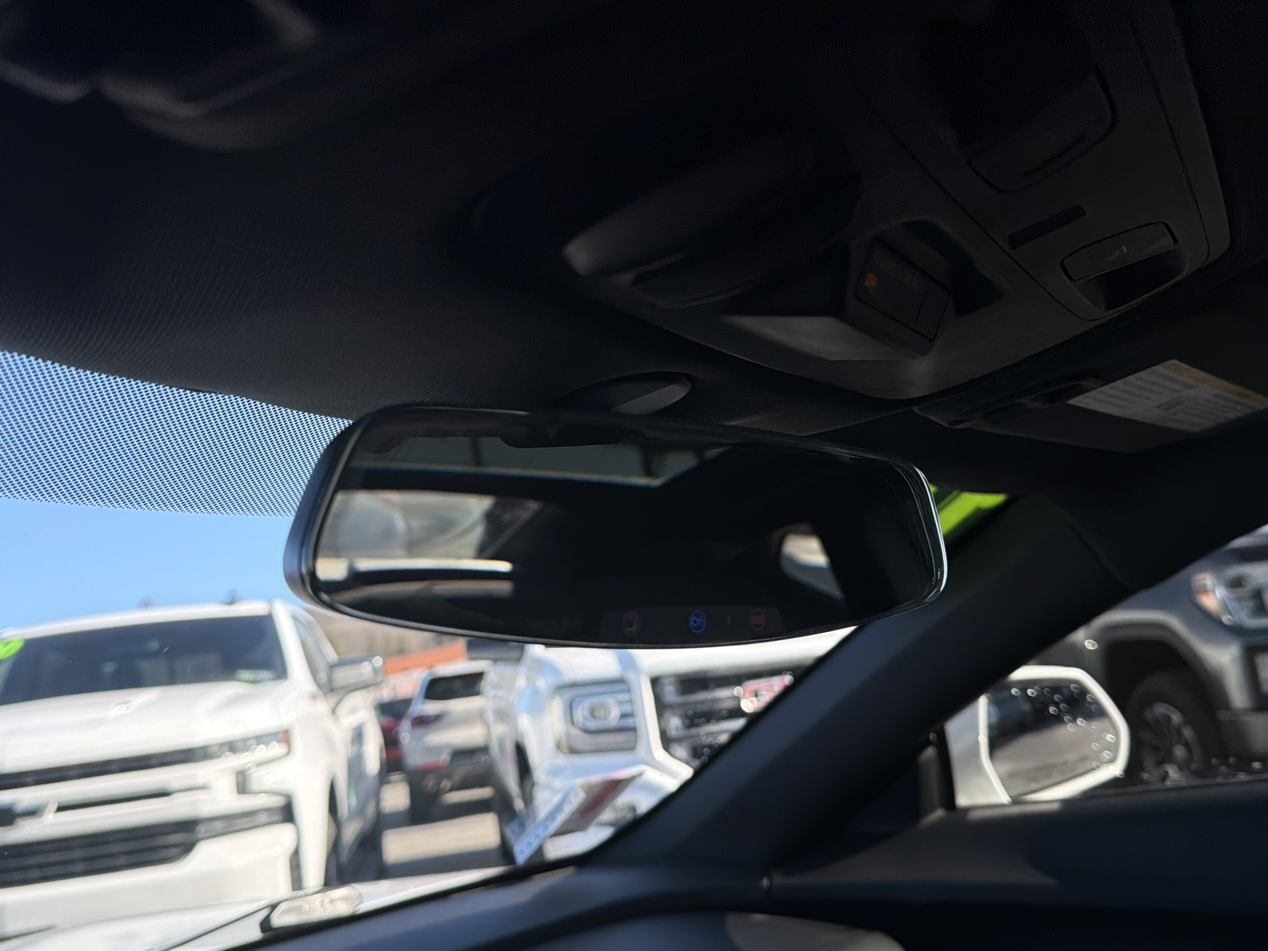 Used 2018 Chevrolet Camaro LT w/ RS Package image 19