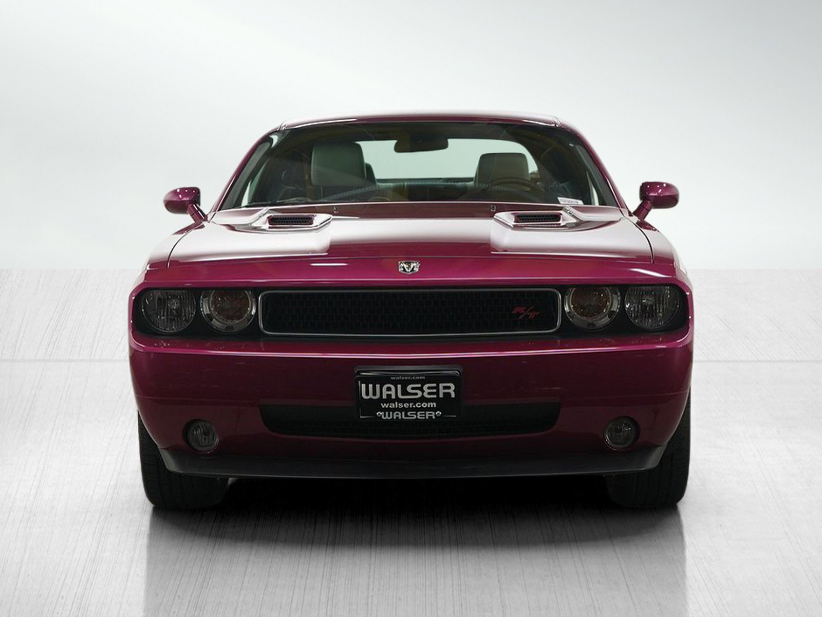 Used 2010 Dodge Challenger R/T RWD image 8