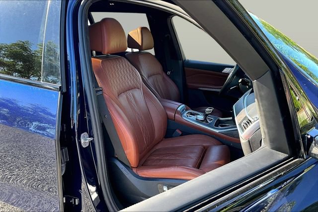 Used 2021 BMW X7 M50i AWD/4WD image 15