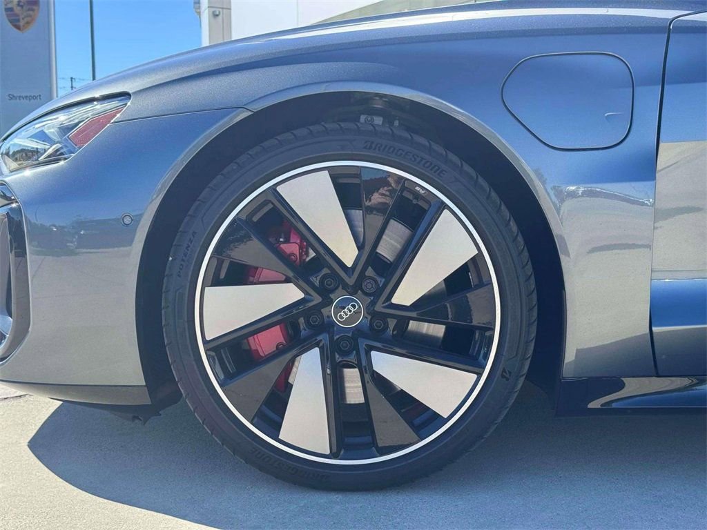 New 2026 Audi S e-tron GT Prestige image 5