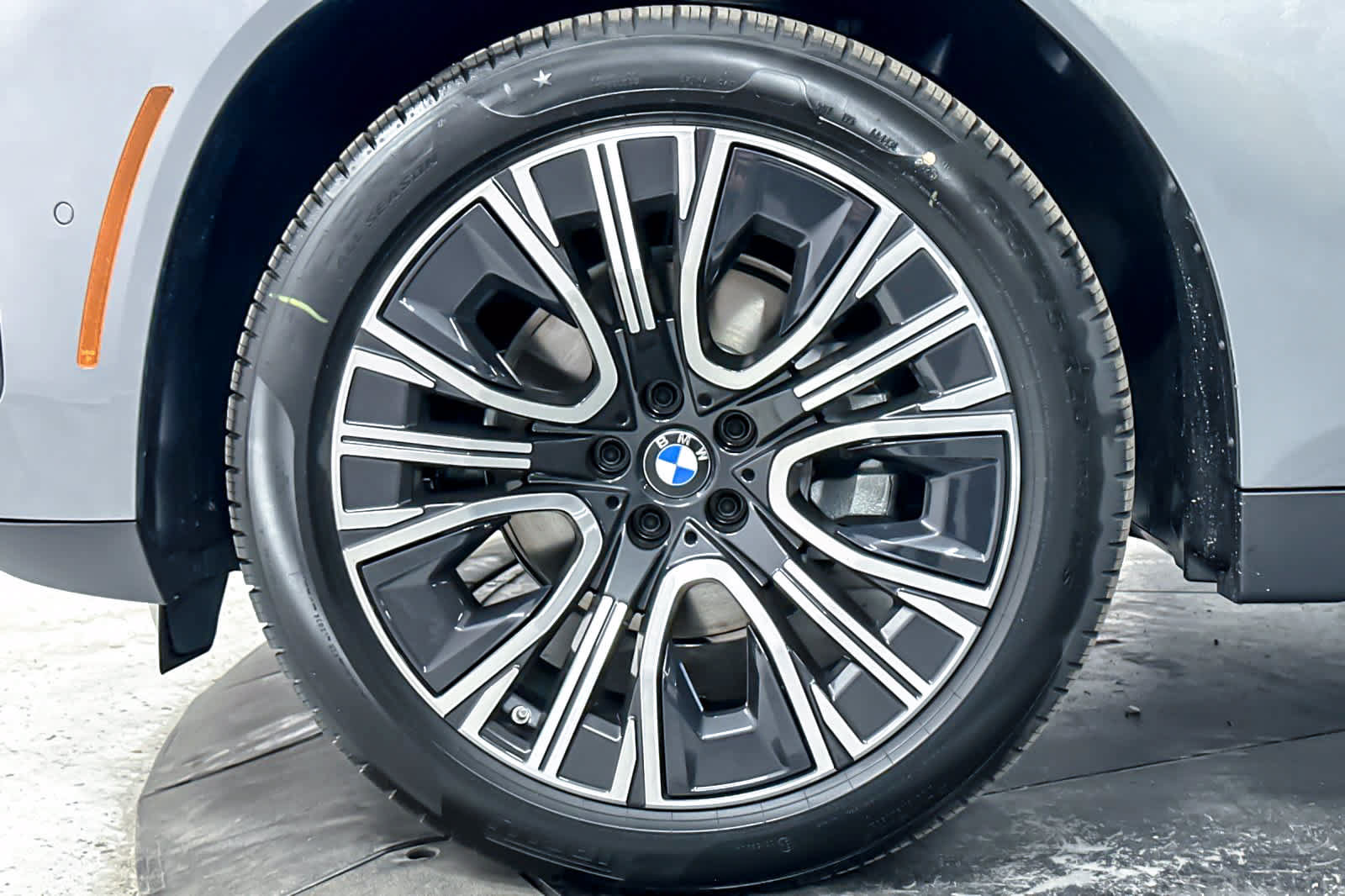 Used 2026 BMW X3 xDrive30i w/ Premium Package AWD/4WD image 25