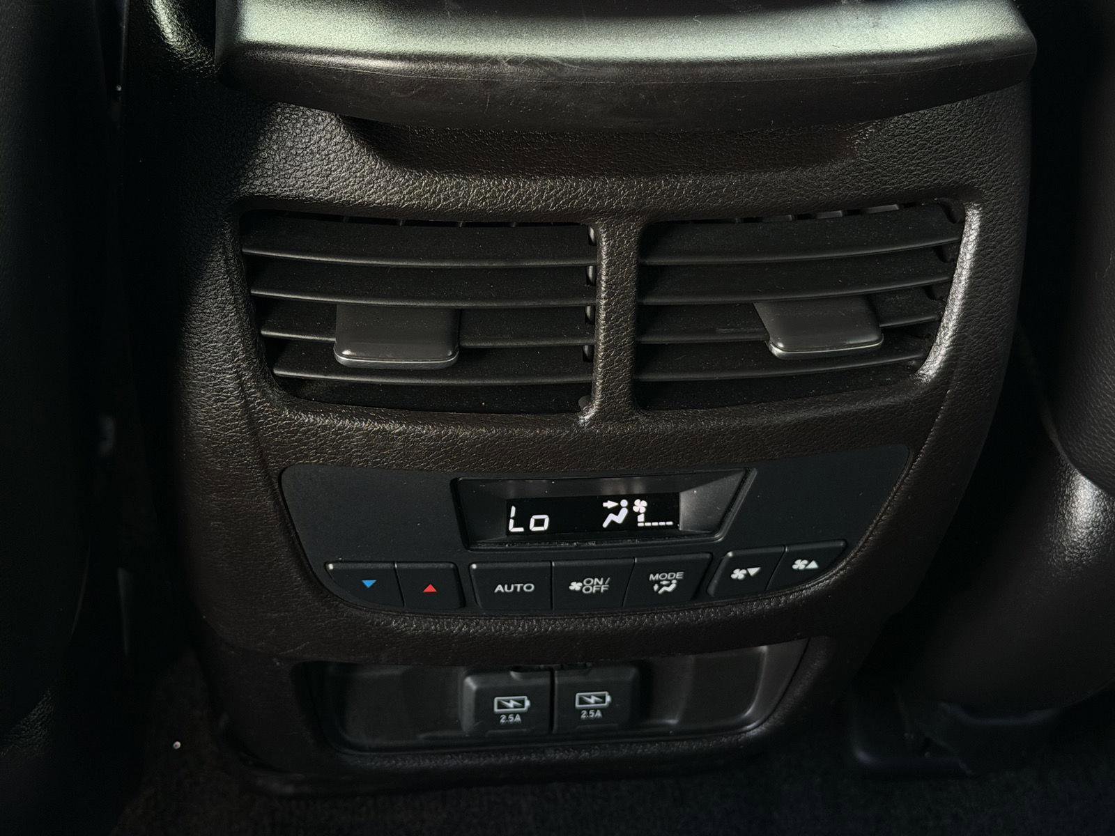 Used 2019 Acura MDX SH-AWD w/ Technology Package image 8