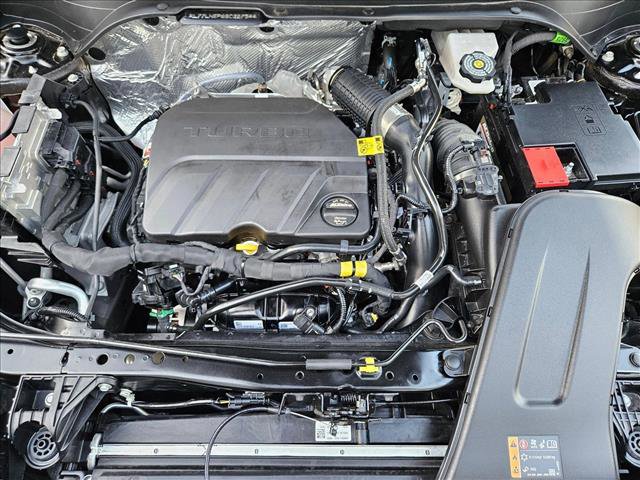 Used 2025 Chevrolet Trax LT w/ Driver Confidence Package FWD image 21