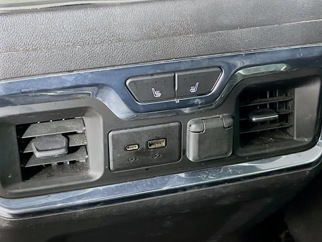 Used 2021 GMC Sierra 1500 AT4 w/ AT4 Premium Package AWD/4WD image 26