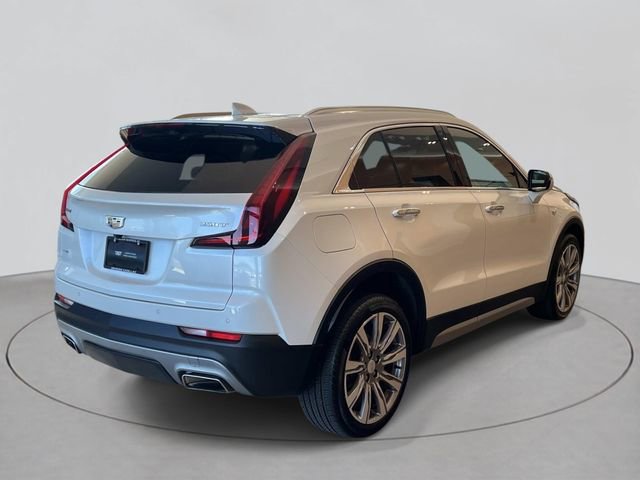 Used 2023 Cadillac XT4 Premium Luxury w/ Enhanced Visibility Package AWD/4WD image 4