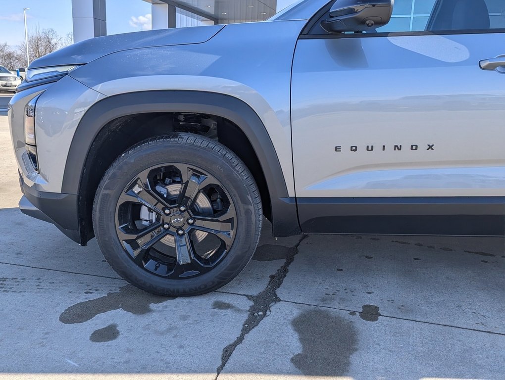 New 2026 Chevrolet Equinox LT w/ Midnight Edition image 10