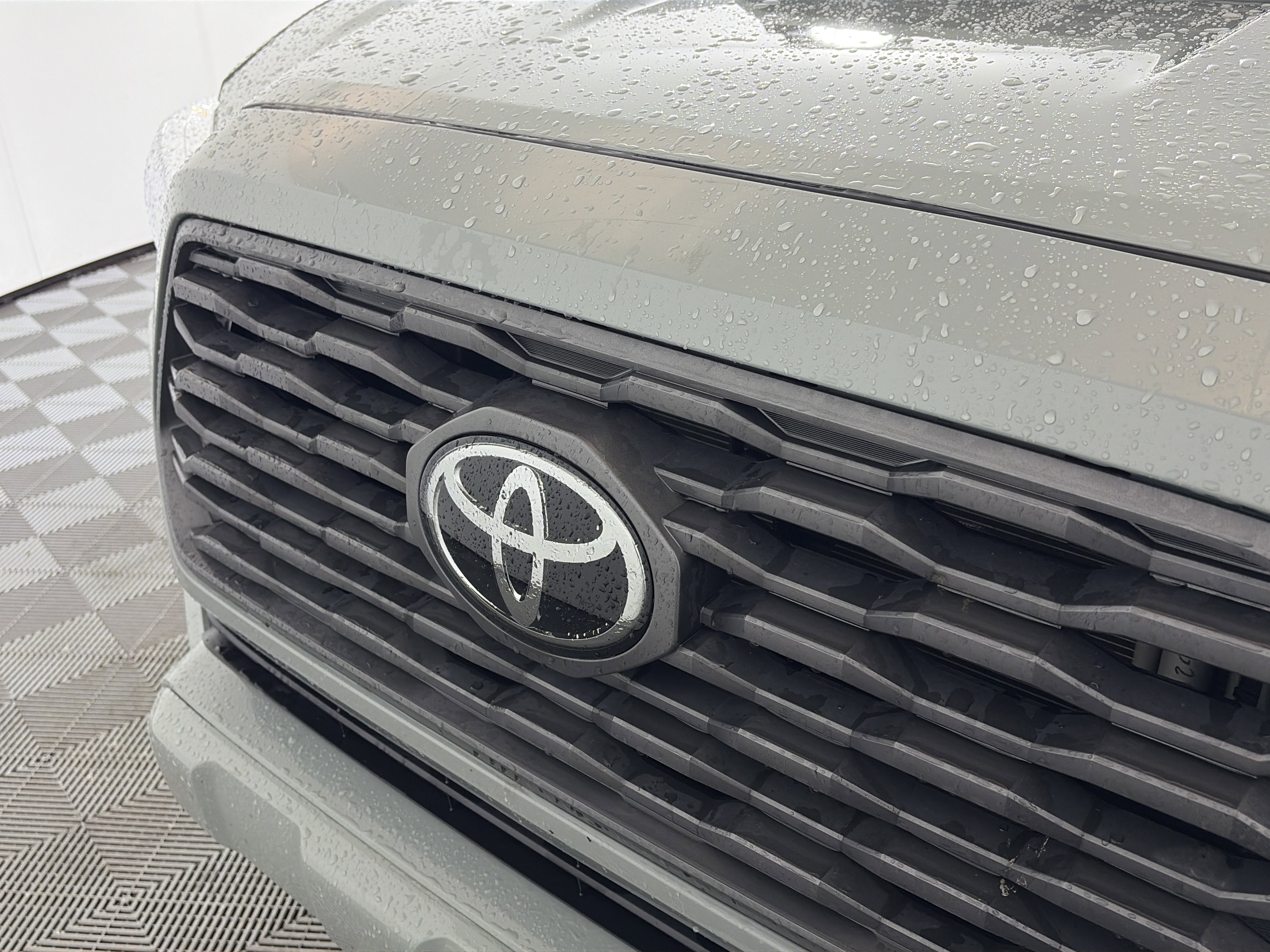 Used 2022 Toyota Tacoma TRD Sport image 15