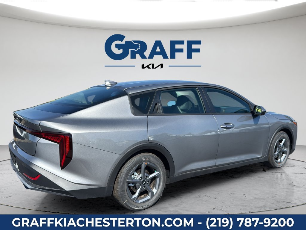 New 2026 Kia K4 FWD image 15