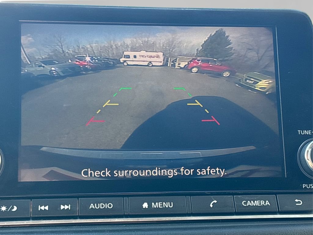 Used 2022 Nissan Rogue SV image 31