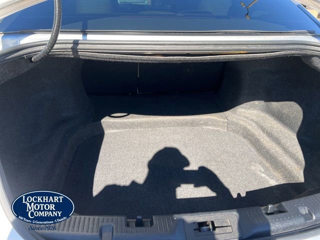 Used 2018 Ford Taurus Limited image 18