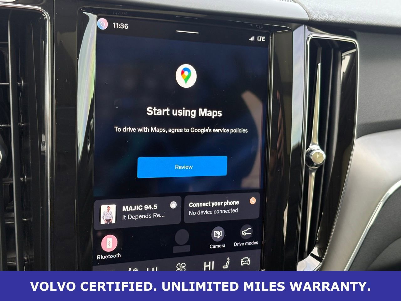 Certified 2025 Volvo XC60 B5 Core AWD/4WD image 23