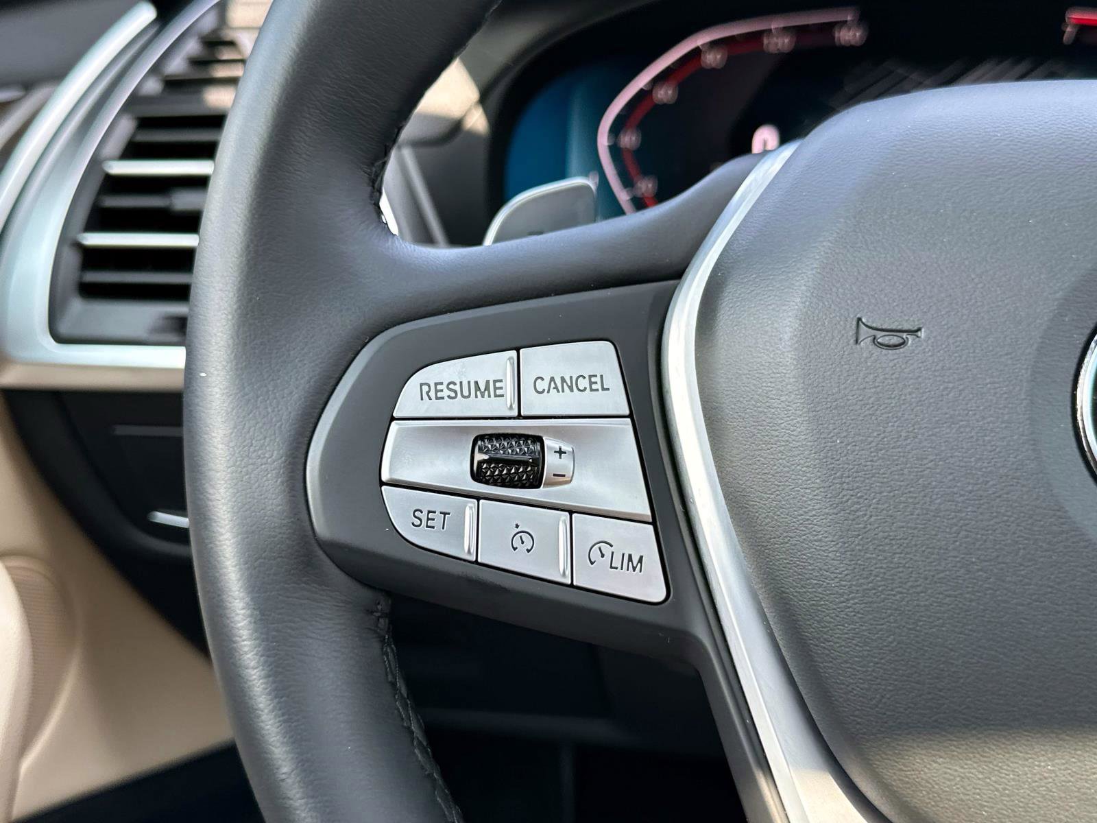 Used 2024 BMW X3 sDrive30i w/ Convenience Package image 30