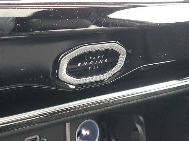 New 2026 Jeep Grand Cherokee Altitude AWD/4WD image 24