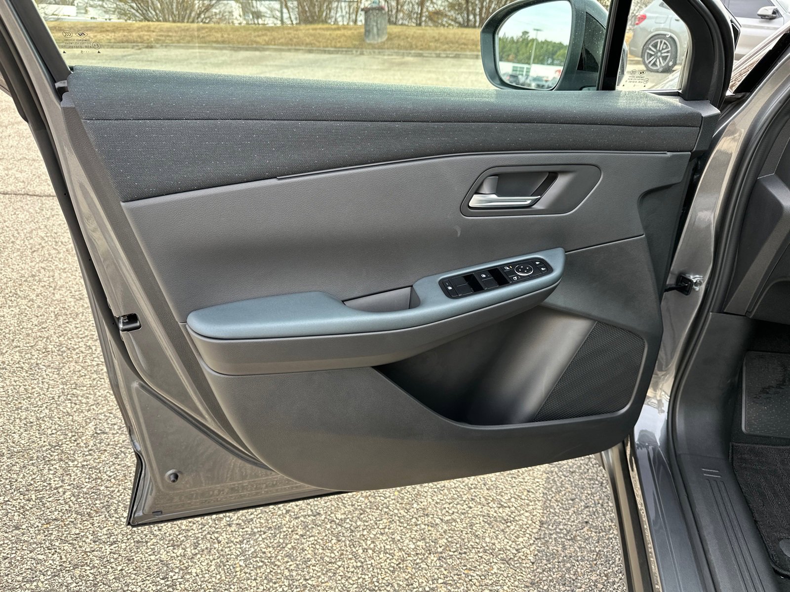 New 2026 Nissan Leaf SV+ w/ Floor Mat Package (SV+) image 10