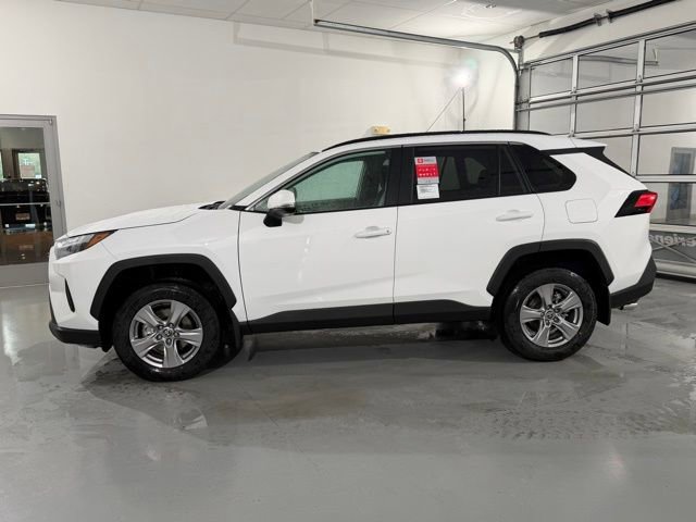 New 2025 Toyota RAV4 XLE image 7