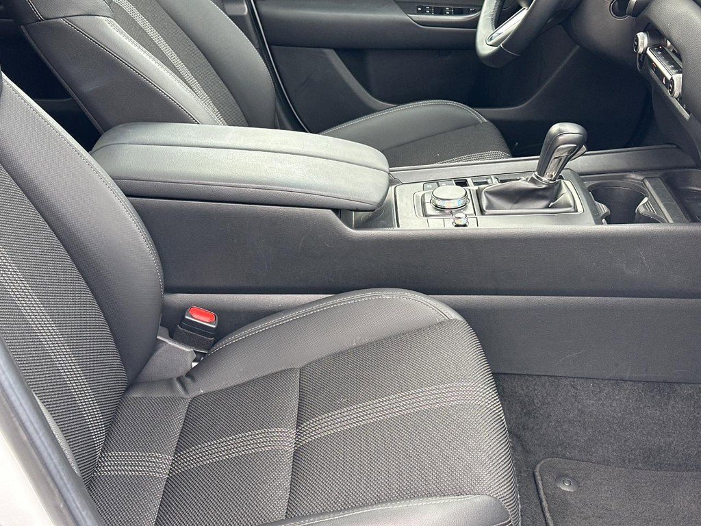 Certified 2025 MAZDA CX-50 AWD 2.5 S w/ Premium Package image 18