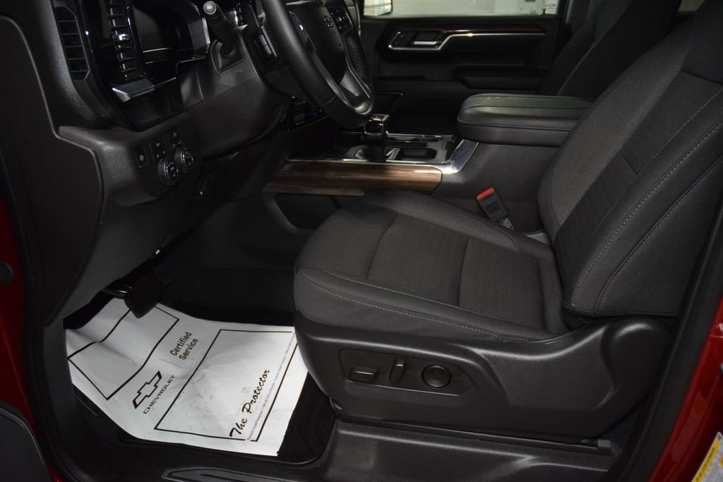 Used 2025 Chevrolet Silverado 1500 RST w/ All Star Edition Plus AWD/4WD image 39