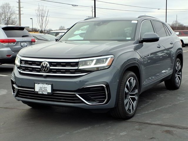Used 2022 Volkswagen Atlas Cross Sport SEL Premium R-Line image 2
