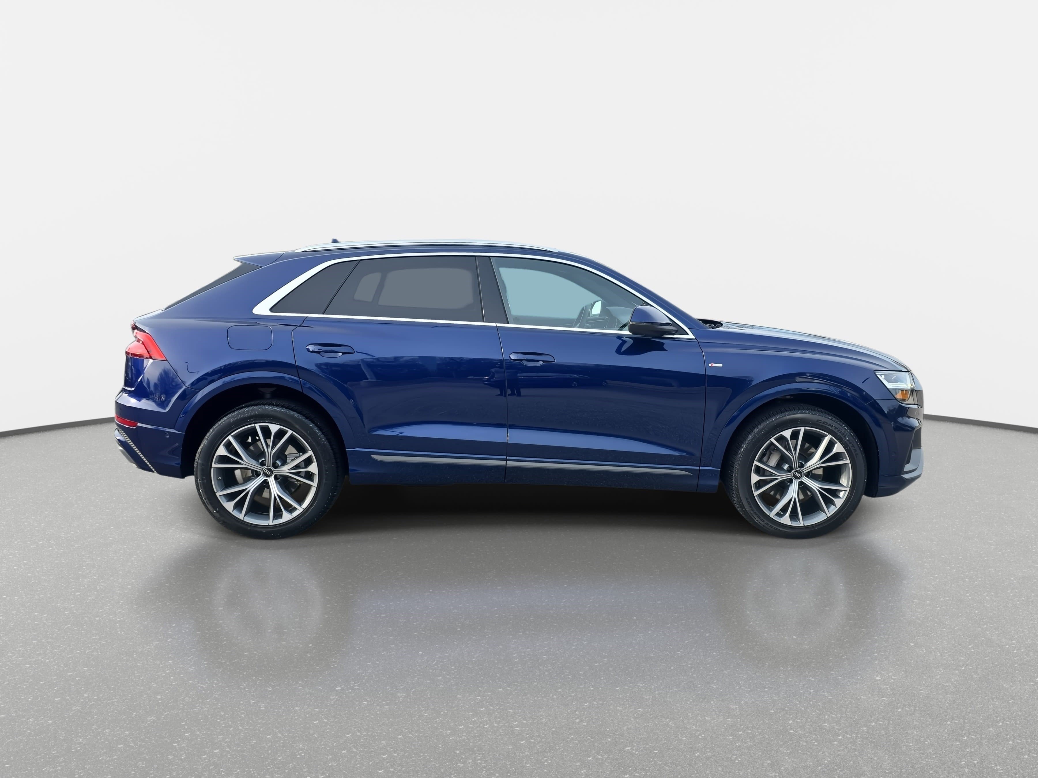 Used 2022 Audi Q8 Premium Plus image 4
