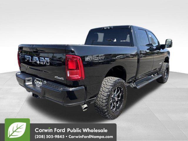 Used 2025 RAM 3500 Big Horn AWD/4WD image 5