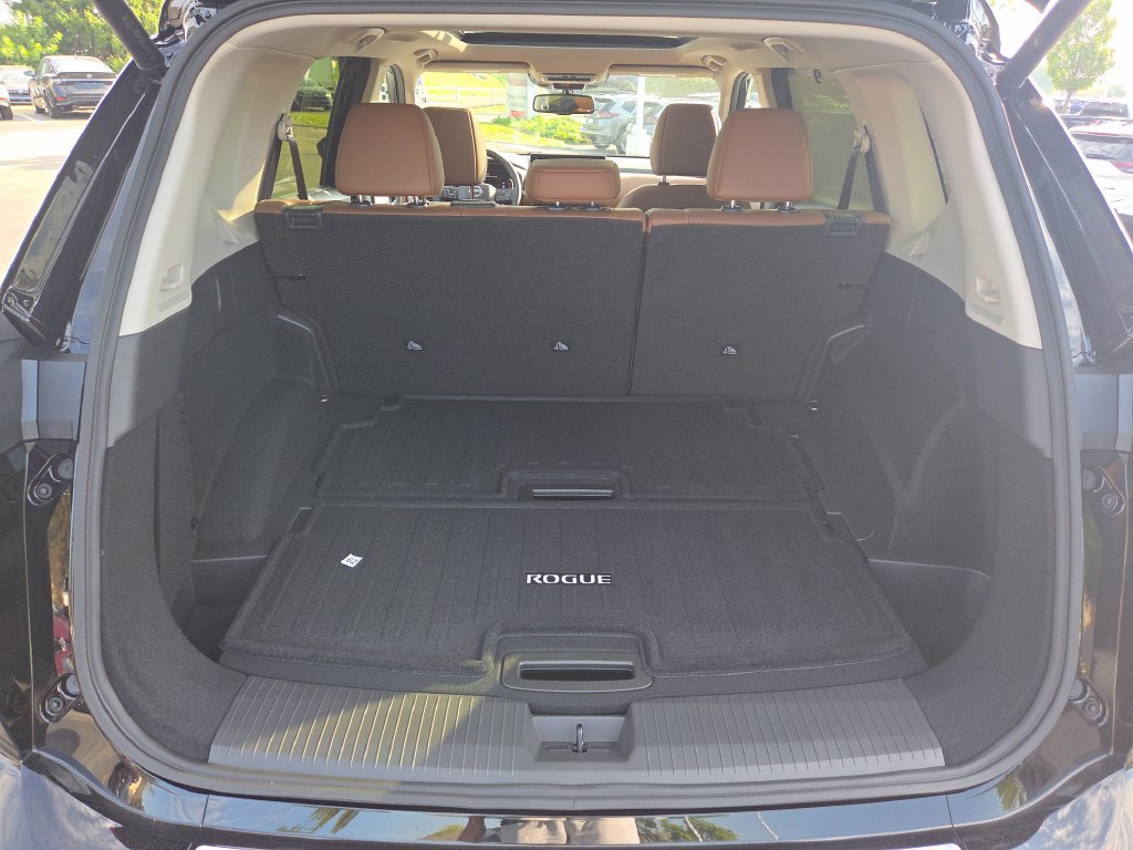 New 2026 Nissan Rogue Platinum w/ Platinum Premium Package AWD/4WD image 31