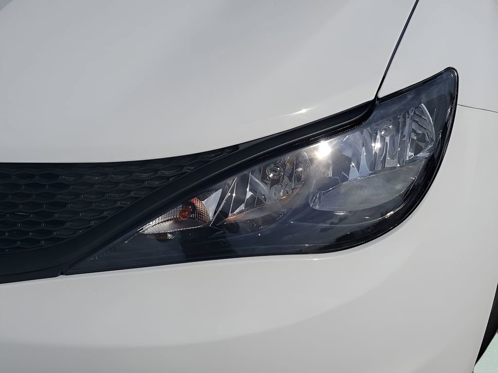 New 2026 Chrysler Voyager LX image 16