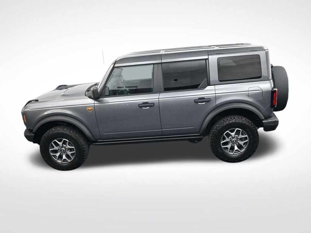 Used 2025 Ford Bronco Badlands AWD/4WD image 32