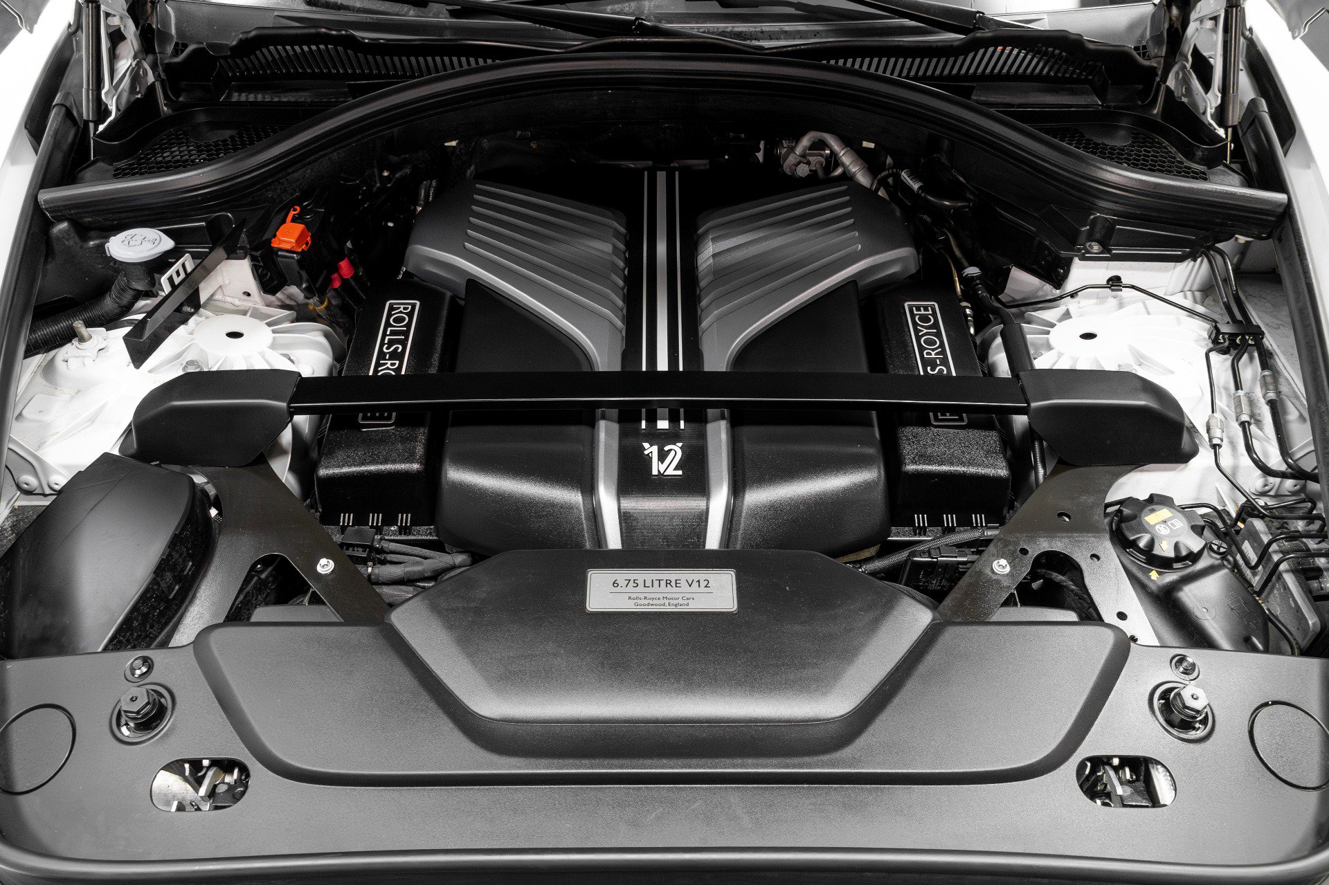 Used 2021 Rolls-Royce Cullinan Black Badge AWD/4WD image 56