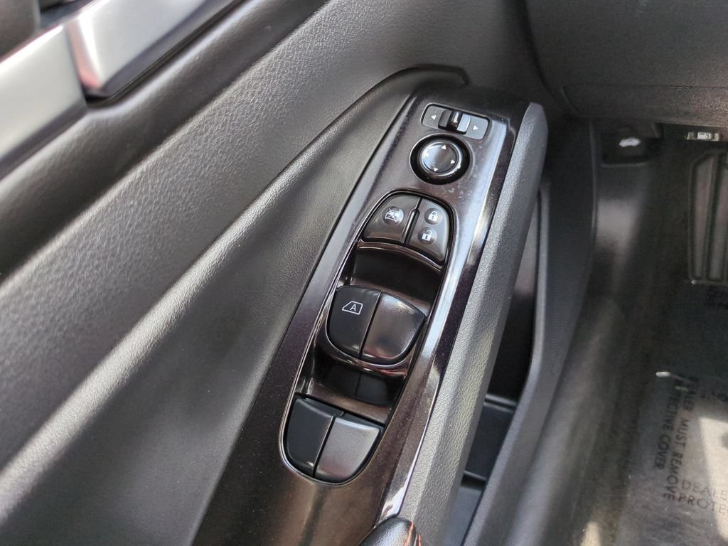 Certified 2024 Nissan Altima 2.5 SR FWD image 17