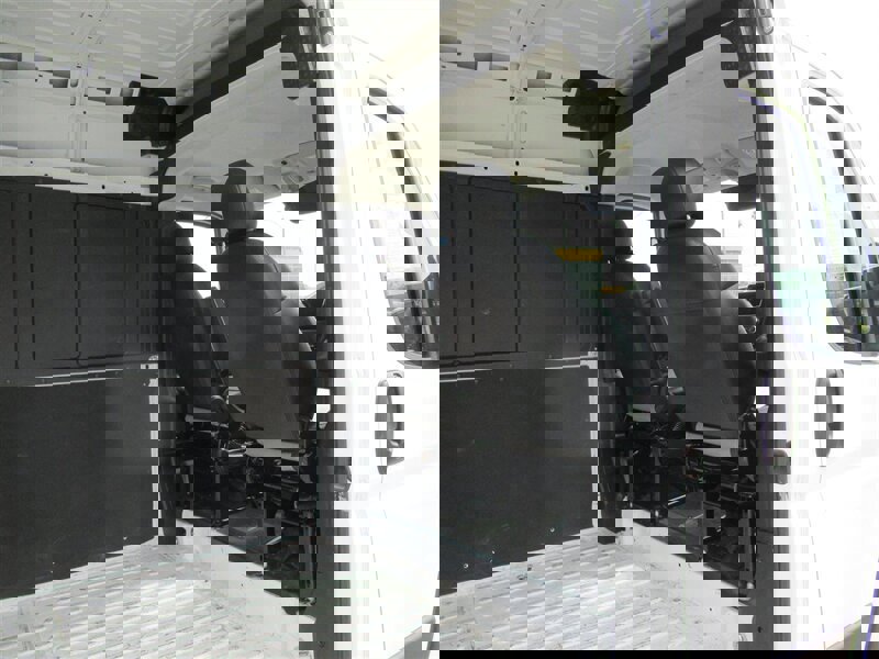 Used 2023 RAM ProMaster 2500 image 12