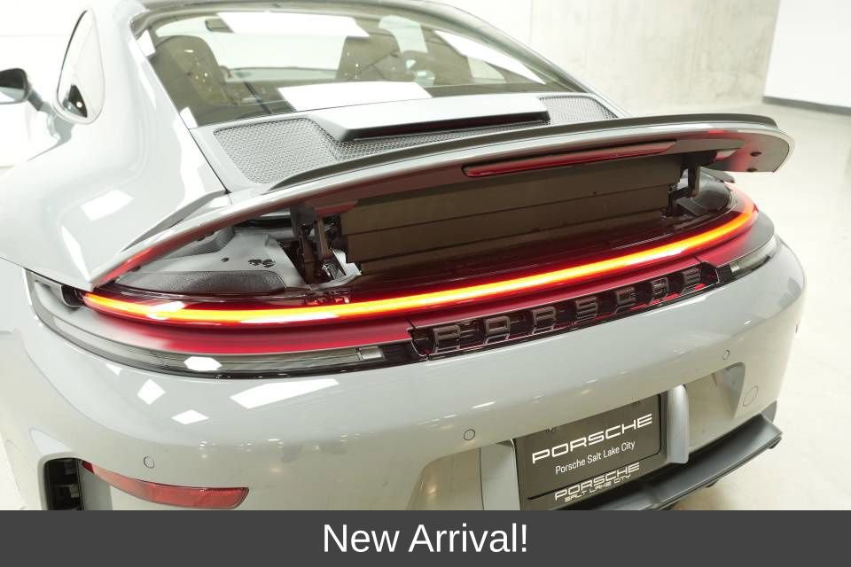 Used 2026 Porsche 911 GT3 RWD image 52