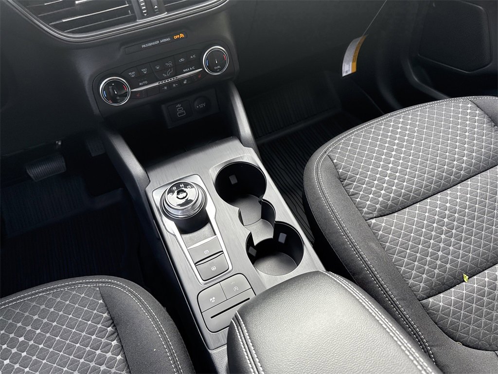 Used 2025 Ford Escape Active w/ Cold Weather Package image 15