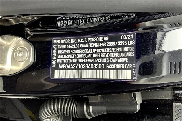 New 2025 Porsche Taycan image 39