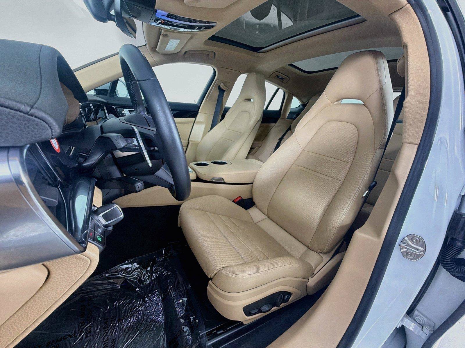 Certified 2022 Porsche Panamera 4 AWD/4WD image 5